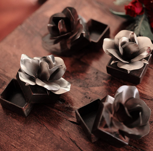 Rosa Box w/Nickle