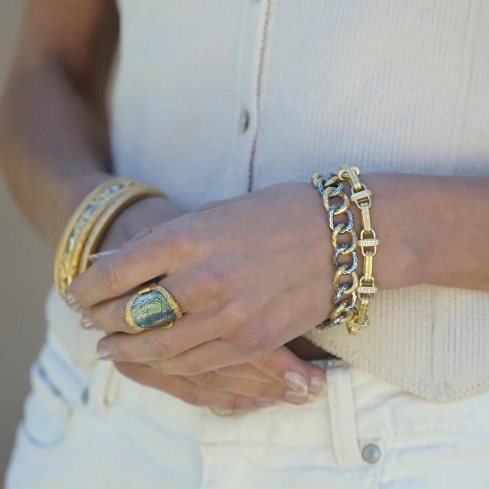 Two Tone Chariot Hammered Link Bracelet