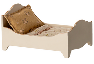 Bed, Mouse - Off White