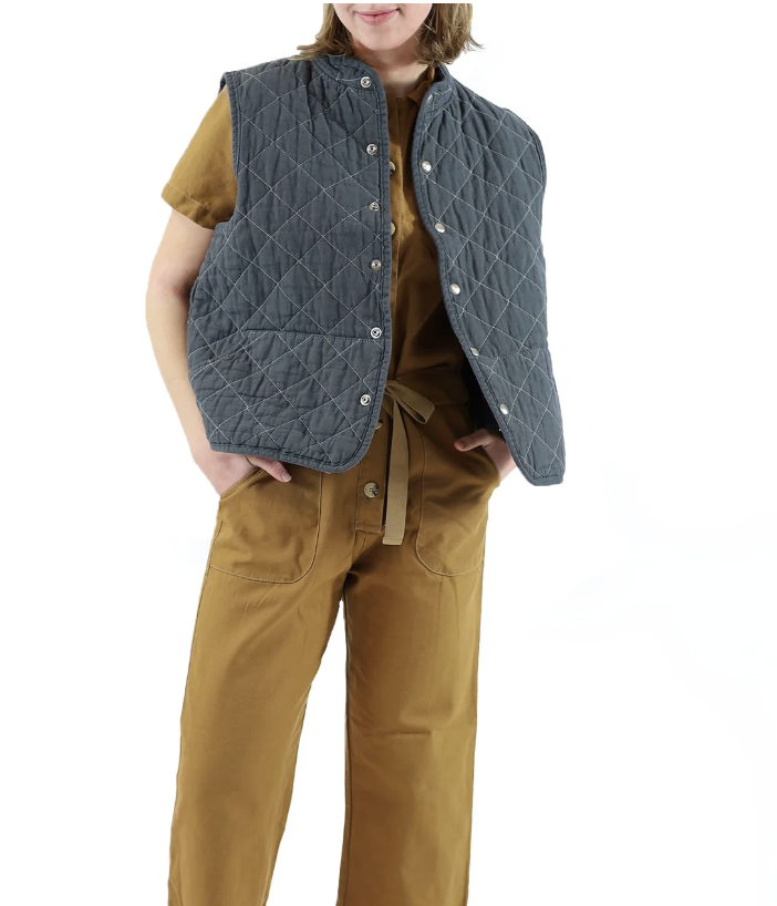 Quilted Snap Vest Unisex Charcoal