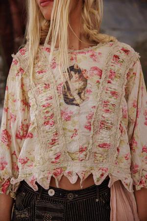 MP 8-1 TOP 1260 Kitty Hyacinth Blouse Petunia