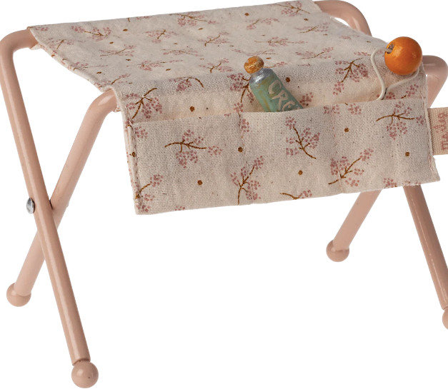 Nursery Table, Baby Mouse - Rose