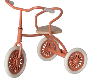 Abri a Tricycle, Mouse Coral