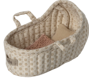 Carrycot, Micro