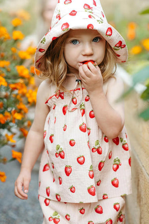 Wide Brim Sun Bonnet Strawberry