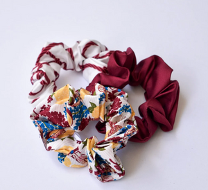A&M Scrunchie Set
