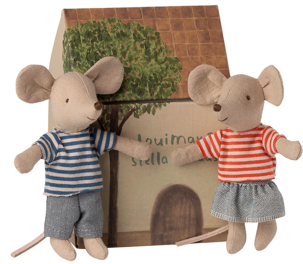 LouiMax and Stella, Little brother and sister