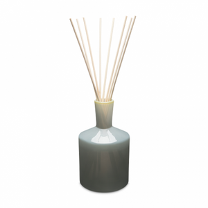 
            
                Load image into Gallery viewer, Sea &amp;amp; Dune Classic Beach House Diffuser 6oz.
            
        